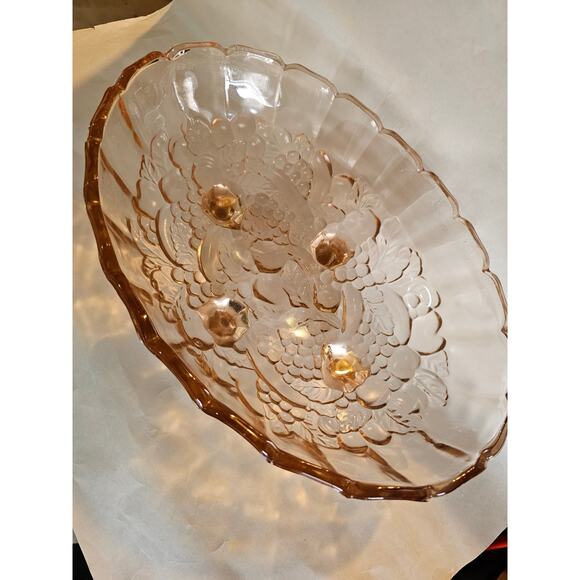 Vintage Pink Depression Glass Footed Bowl - Scalloped Edge Floral Pattern 1930s - Picture 4 of 9